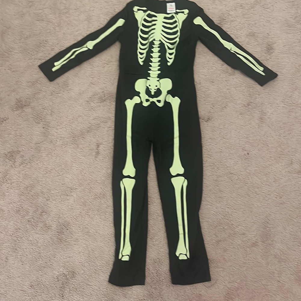 Glow and the dark skeleton costume
